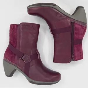 Merrell Evera Fade Wine Burgundy Suede Leather Zip Block Heel Ankle Booties 7.5 thumbnail 3