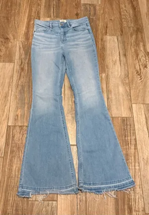 Shyanne Super Flare Jeans thumbnail 1