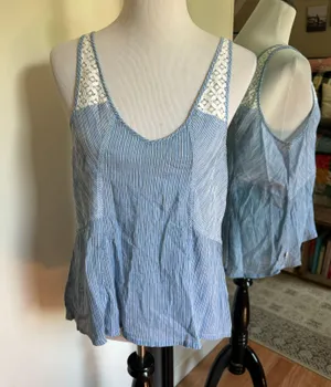 Hollister Medium Blue Top thumbnail 1