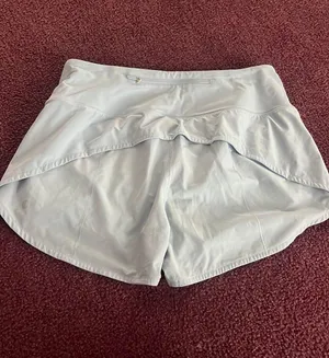 Lululemon Shorts thumbnail 2