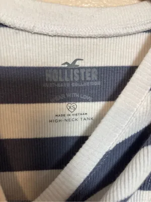 Hollister Women’s Teen Tank Top Shirt Sleeveless Gray White Striped Ribbed Tank thumbnail 3