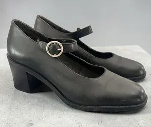 Vintage 90’s Croft & Barrow Classic Leather Black Mary Jane Heel Pumps thumbnail 1