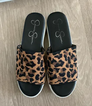 Jessica Simpson Platform Sandals thumbnail 1