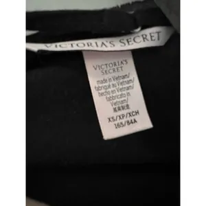 Victoria's Secret night dress and robe combo thumbnail 3