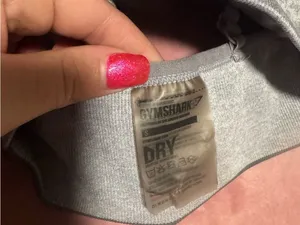 Gymshark sports bra thumbnail 5