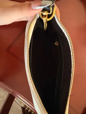 tahari sling bag  thumbnail 2