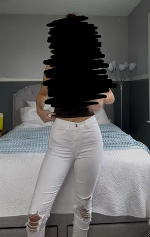 American Eagle Next Level Stretch Jeans thumbnail 1