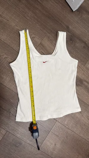 Nike vintage tank white  thumbnail 3