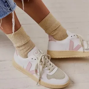 VEJA V-10 CWL Vegan Leather Sneaker in White/Petale Pink Size EU 37/US 6 thumbnail 1