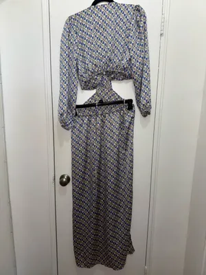 Eilsta by CSN women’s dress size L 100% Pol Silk thumbnail 6