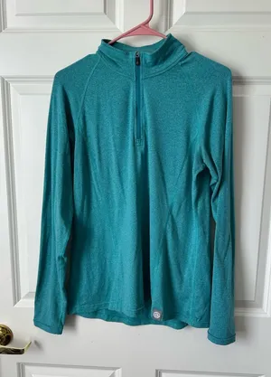 REI Co-Op Women's Medium Green/Blue Long Sleeve Mock Neck Activewear 1/4 Zipper thumbnail 1