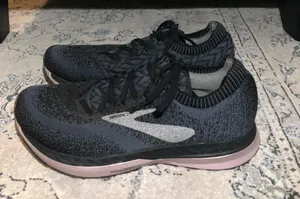 Brooks Bedlam Black Running Shoes thumbnail 3