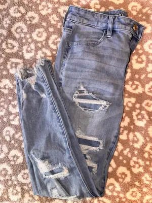 American Eagle Outfitters Ripped Jean thumbnail 1