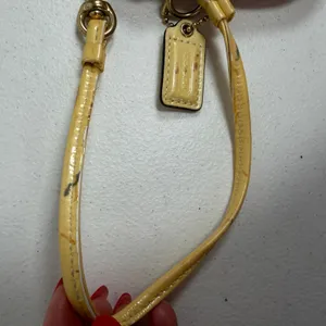 Y2K Coach Madison Op Art Pink Yellow Ombré Mini Wristlet 2009 Patent Leather thumbnail 11