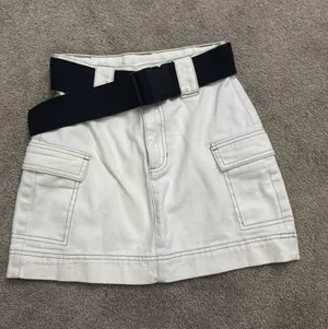 Mini Skirt thumbnail 1