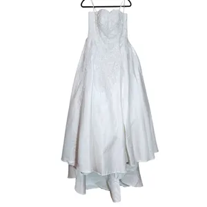 Lulus White Strapless Wedding Dress with Beaded Embroidery NWT Size 12 thumbnail 3