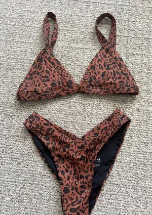 ONEONE Swimwear Bikini Set thumbnail 1