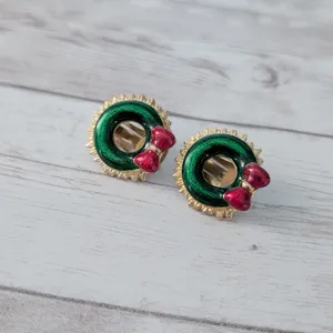 Vintage Clip On Earrings Statement Christmas Wreath Pretty 7/8" thumbnail 2