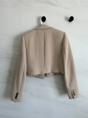 Aritzia Wilfred Generation Waist Cropped Blazer Beige Crepette Jacket Size 0 thumbnail 3