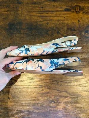 Louise et Cie Peach Navy Floral Pointed Leather Slingback Flats Size 8 thumbnail 3