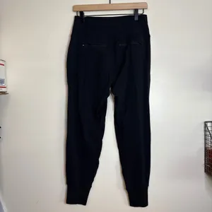 Athleta Womens Black High Rise Ribbed Waistband Jogger Pants‎ Size Small S thumbnail 4