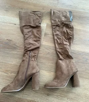 Forever 21 NWT Brown Suede Knee High Boots thumbnail 1