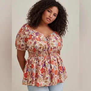 Torrid Harvest Floral Georgette Eyelet Smocked Waist Puff Sleeve Top - size 1 thumbnail 11