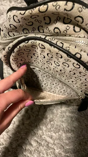 Guess gray/black Mini Backpack thumbnail 3