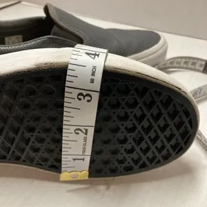 VANS, perforated leather off-the-wall shoes‎ thumbnail 7