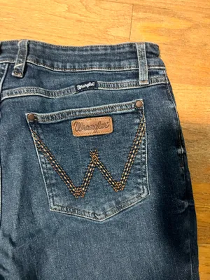Wrangler Jeans thumbnail 4
