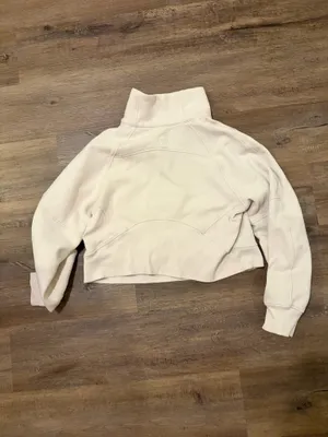 Lululemon Scuba thumbnail 2