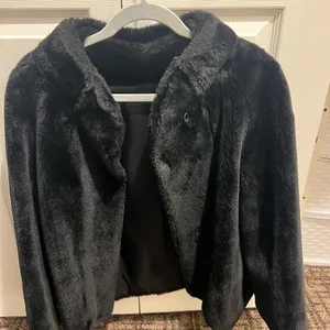 Chic Black Faux Fur Coat thumbnail 1