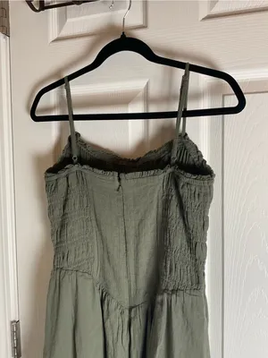 American Eagle Smocked Midi Dress in Olive Green – Size Small thumbnail 7