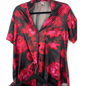 VICTORIA'S Secret M Pj's Pajama Set Satin Shorts Top Dark Floral Women Sleepwear thumbnail 2