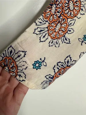 Vanessa Virginia Anthropologie Floral Pintuck Blouse Size 4 thumbnail 4