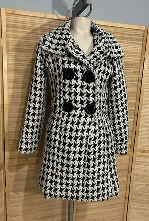Rue 21 Women’s Black White Houndstooth Peacoat big buttons SO CUTE size Small thumbnail 1