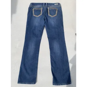 Rock 47 by Wrangler Women’s 11/12 Bootcut Jeans 33x34 Blue Rhinestone Pockets thumbnail 3