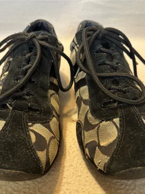 Coach Katelyn Black and Gray Canvas Signature Logo Sneakers size 7.5 thumbnail 4