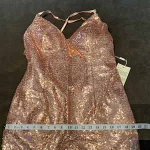 Women’s Pink Fully Sequined Mermaid Style Prom Party Dress Size 12 NWT thumbnail 7