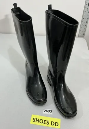 Womans Size 9 Black Tall Rubber Rain Boots thumbnail 1