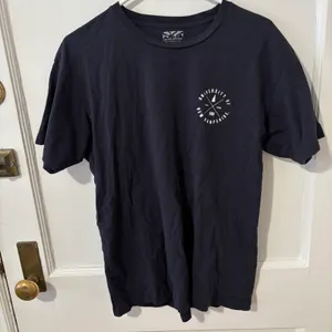 UNH Tee thumbnail 1