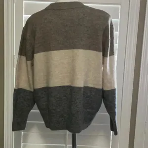 H&m thumbnail 3