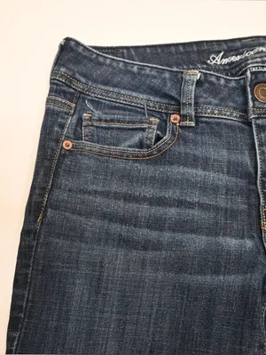 American Eagle Women's 8 Short Dark Wash Low-Rise Vintage Original Boot Jean thumbnail 6