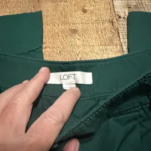 Loft Womens Emerald Green Wide Leg High Waisted Pleated Poplin Pants Sz 2 Preppy thumbnail 4