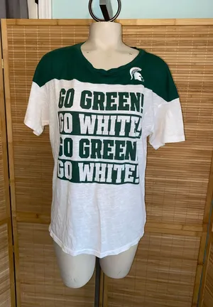Victoria’s Secret PINK green white MSU Michigan State Spartans t-shirt tee small thumbnail 1