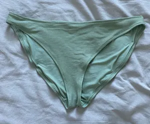H&M Sage Green Bikini Bottoms‎ thumbnail 1