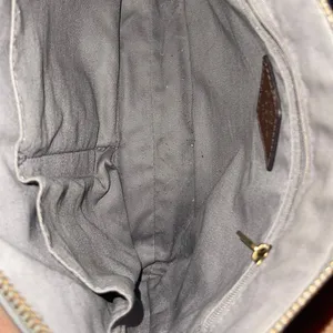 Fossil Jenna Top Zip Gray Pebbled Leather Crossbody Handbag Purse thumbnail 8