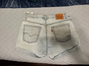 Levi’s Jean Shorts thumbnail 3