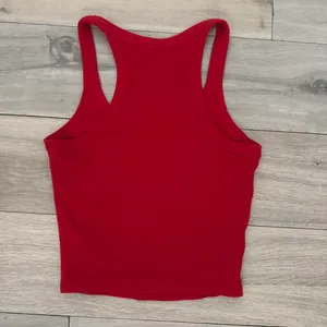 Tillys Top thumbnail 2
