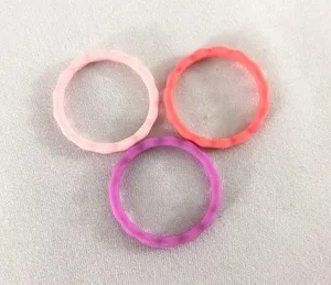 Lot of 3 Silicone Wedding Rings for Women Size 9 thumbnail 1